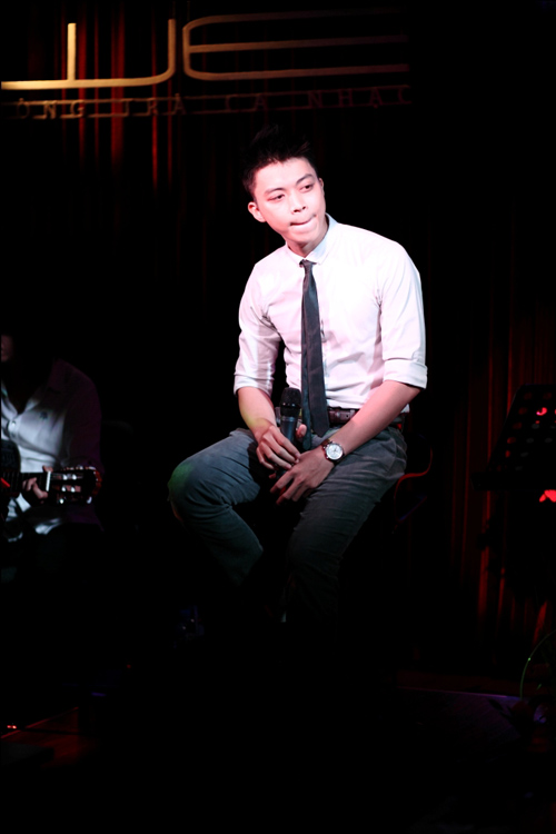 Uyên Linh tái hợp Lân Nhã - 2