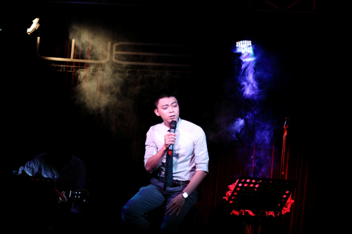 Uyên Linh tái hợp Lân Nhã - 12