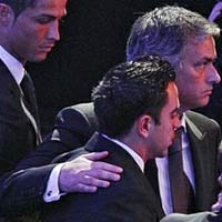 Bóng đá - Xavi “hạ thấp” Mou–CR7, đề cao Messi