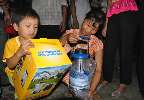 Có điện nhờ năng lượng mặt trời - 7