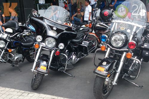 Đoàn môtô khủng dạo phố Sài Gòn - 15