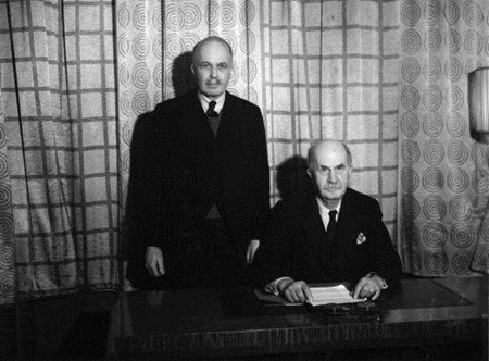 5 giai thoại "buồn, vui lẫn lộn" về giải Nobel - 4