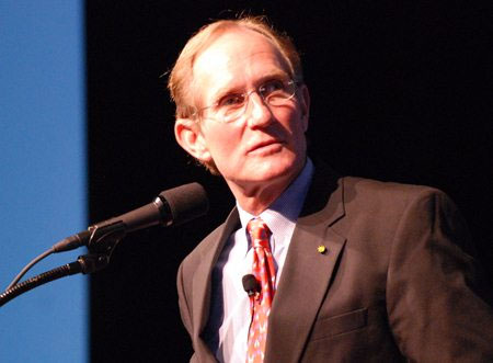 5 giai thoại "buồn, vui lẫn lộn" về giải Nobel - 6