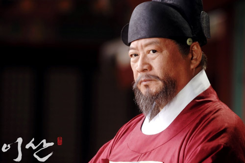 Sao Mối tình đầu đột ngột qua đời - 3