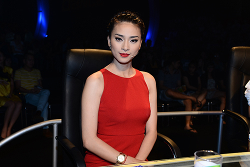 Đã mắt vì đường cong Ngô Thanh Vân - 13