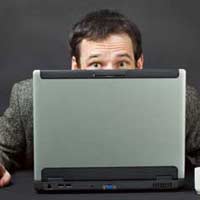 Tin tức trong ngày - Mở máy tính bằng cách... liếc mắt