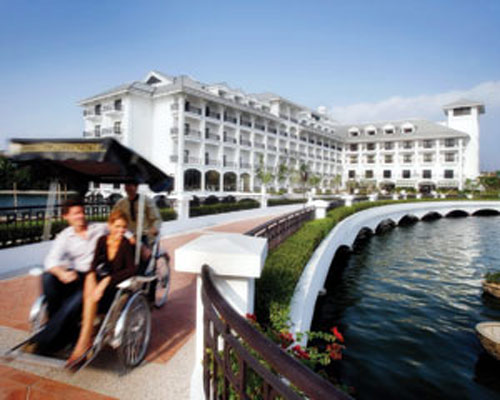 Đến lượt khách sạn 'bội thực' nguồn cung - 1