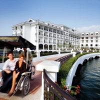 Tài chính - Bất động sản - Đến lượt khách sạn 'bội thực' nguồn cung