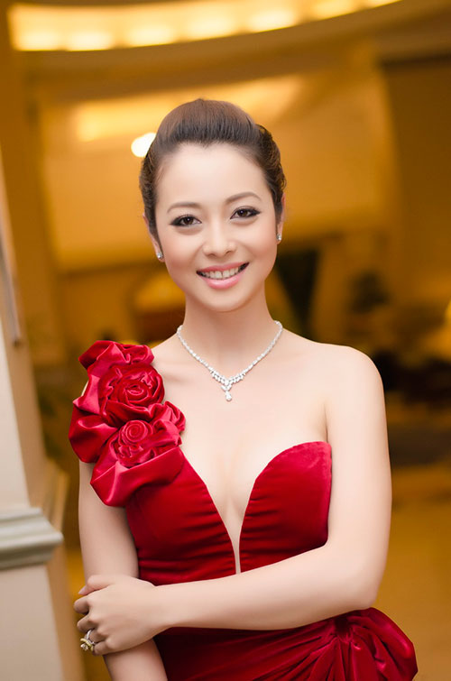 Mất tập trung vì Thu Hà - 12