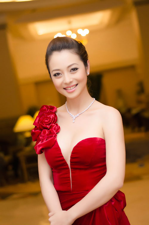 Mất tập trung vì Thu Hà - 13