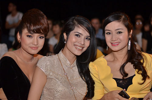 Mất tập trung vì Thu Hà - 4