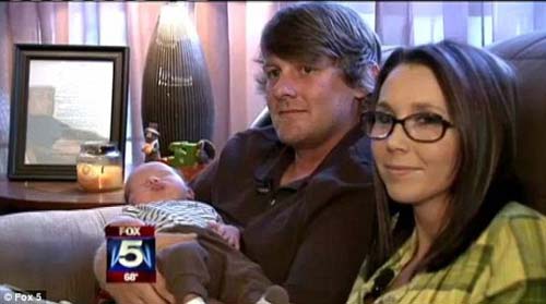 Bà ngoại sinh ra... cháu trai - 3