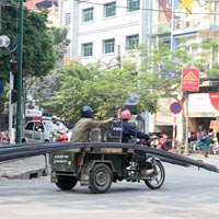 Tin tức trong ngày - Hà Nội tràn lan xe ba bánh tự chế