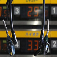 Thị trường - Tiêu dùng - Giá xăng, dầu biến động trái chiều