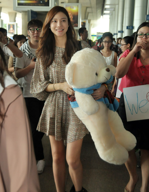 Kiều nữ Hàn ngọng nghịu nói tiếng Việt - 3