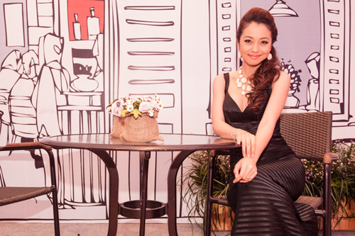 Ngắm Hà Hồ không rời mắt - 17