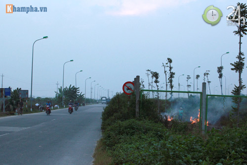 Hà Nội lại mịt mù khói rơm - 11