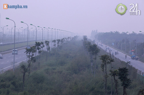 Hà Nội lại mịt mù khói rơm - 12