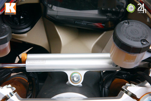 Cận cảnh siêu môtô Ducati Panigale S đầu tiên tại Hà Nội - 5