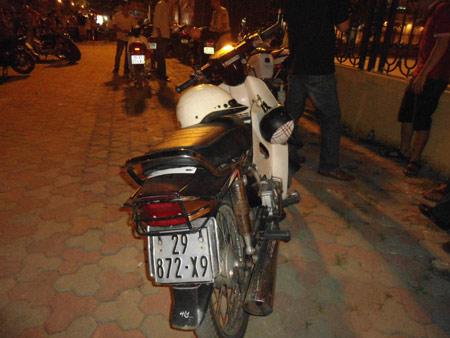 NK141: Đánh võng trên đường, khiêu khích CS - 1