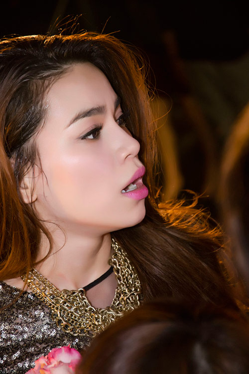 Hà Hồ hội ngộ "người cũ" tại Hà Nội - 14