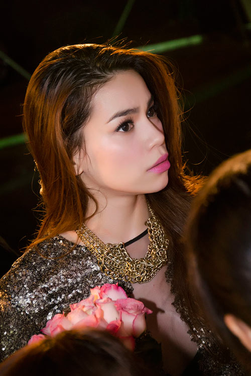 Hà Hồ hội ngộ "người cũ" tại Hà Nội - 17