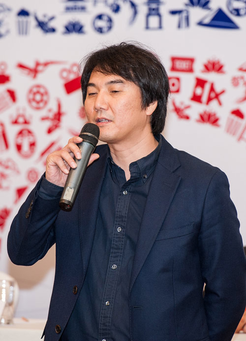 Trí Nguyễn “mất hồn” vì kiều nữ Hàn - 8