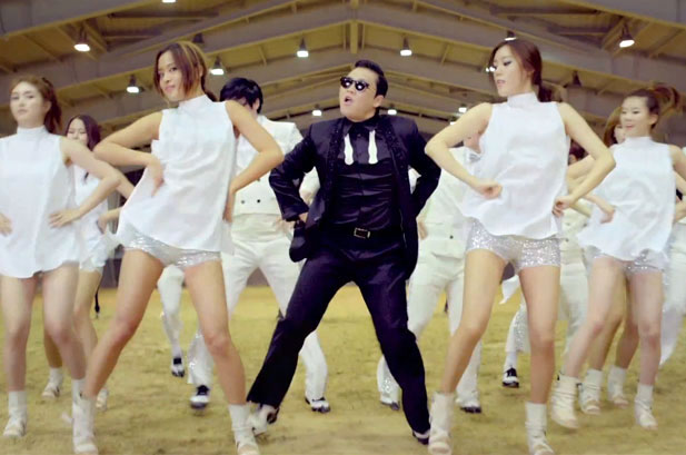 Clip khêu gợi nhái Gangnam Style - 1