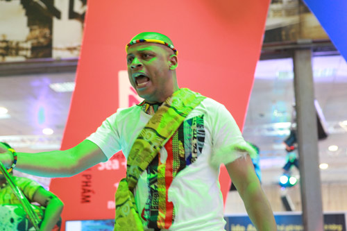 Hình ảnh ấn tượng tại Mobile Vietnam 2012 - 5