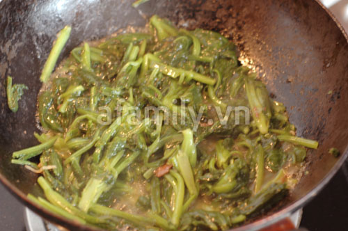 Tự làm mỳ xào bò cực ngon! - 11