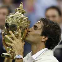 Thể thao - Federer cho CR7, Beckham "hít khói"