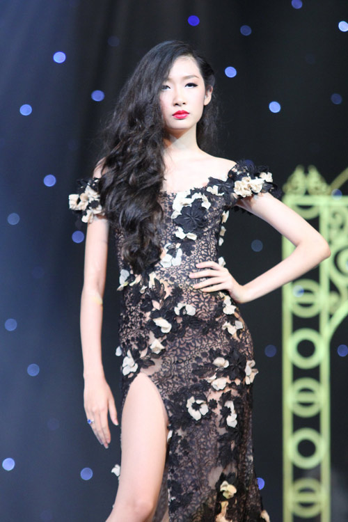 Hồng Quế trở lại vị trí vedette - 16