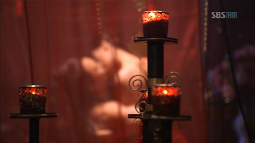 Cổ trang hay phim người lớn? - 1