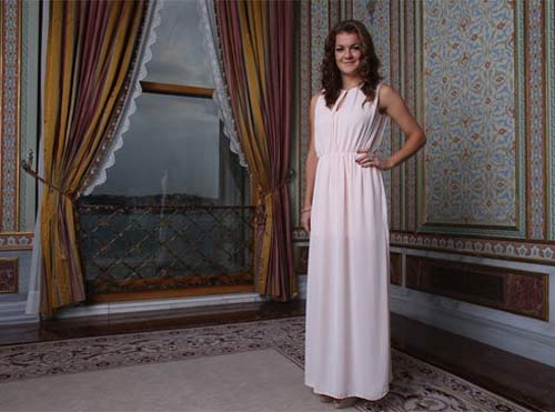 8 mỹ nhân làng banh nỉ khoe sắc - 6