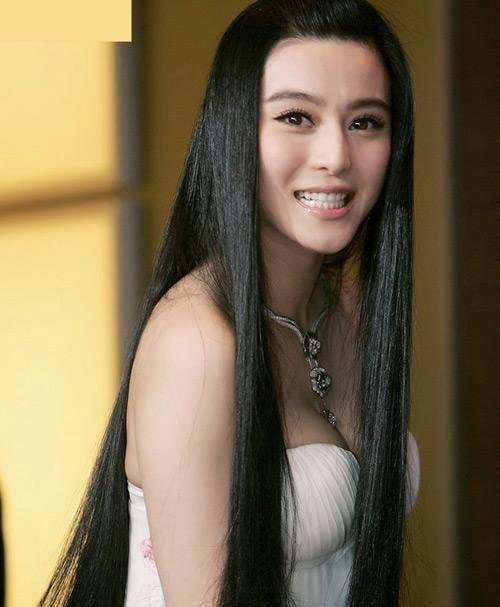 Giải mã vòng 1 xẹp nở bất thường của sao - 3