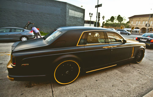 Rolls-Royce Phantom độ vàng lộng lẫy - 4