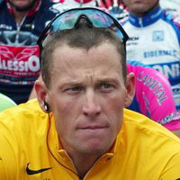 Lance Armstrong sắp… nghèo