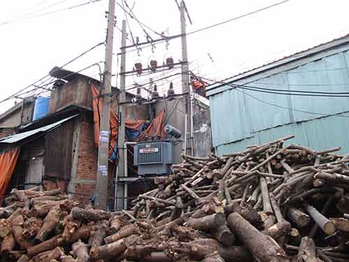 Dân khốn khổ sống trong điểm nóng ô nhiễm - 2