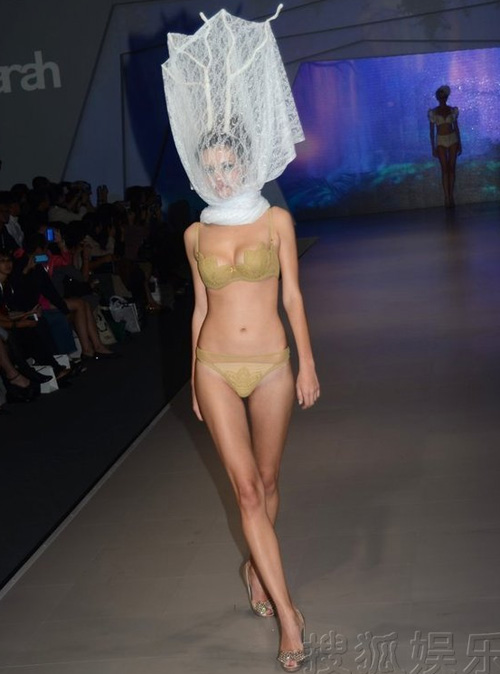 Phan Sương Sương: Ngực khủng vẫn cô đơn! - 13