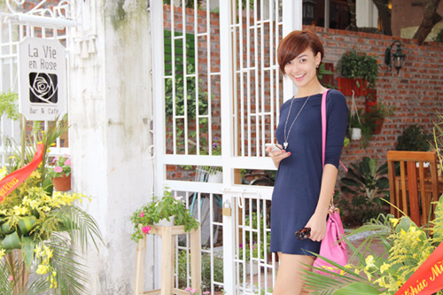 Hồng Quế bất ngờ "ngoan hiền" - 9