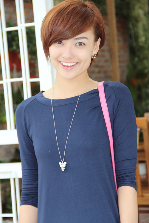 Hồng Quế bất ngờ "ngoan hiền" - 10