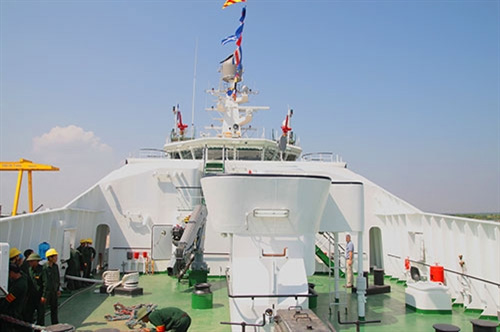Khám phá tàu Cảnh sát biển hiện đại nhất VN - 8