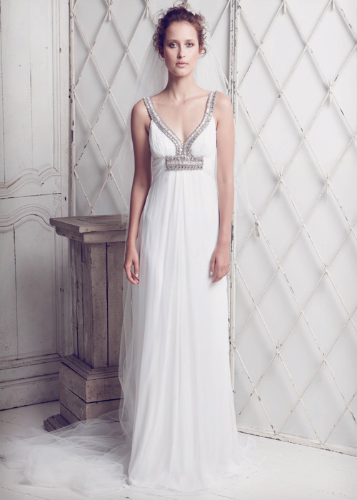 Váy cưới ngọt ngào cho cô dâu hiền thục - 11