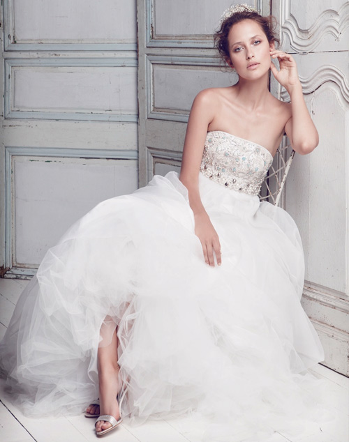 Váy cưới ngọt ngào cho cô dâu hiền thục - 3