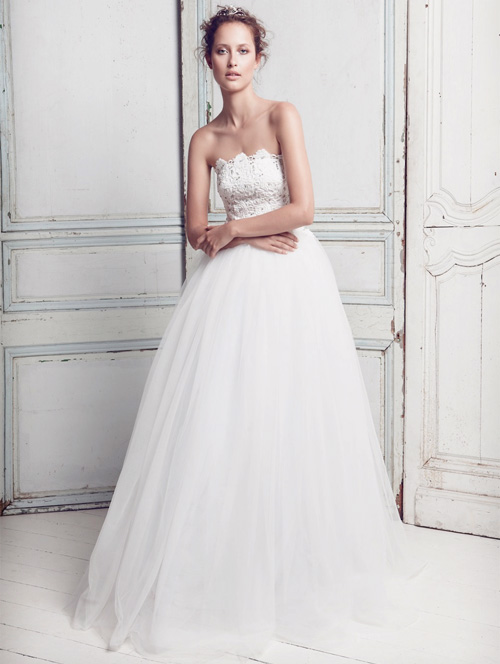 Váy cưới ngọt ngào cho cô dâu hiền thục - 7