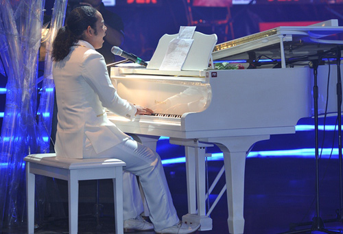 Thí sinh THTH thích hát mộc, nhạc đỏ - 4