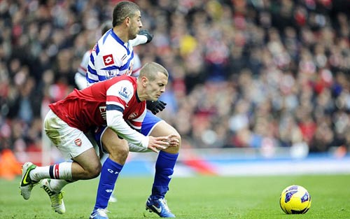 Arsenal - QPR: Niềm vui trở lại - 1