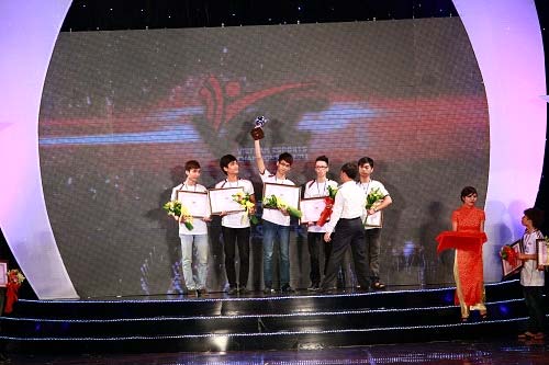 Đêm Vinh danh tài năng eSports Việt - 7