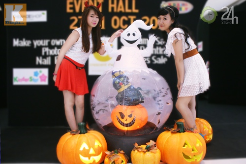 Hot girl hóa thân thành miêu nữ xinh đẹp - 2