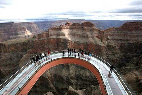 Rùng mình với những con đường đi bộ trên không - 2